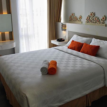 The Edelweiss Hotel Γιογκιακάρτα Εξωτερικό φωτογραφία