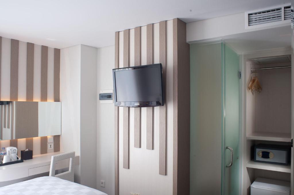 The Edelweiss Hotel Γιογκιακάρτα Εξωτερικό φωτογραφία