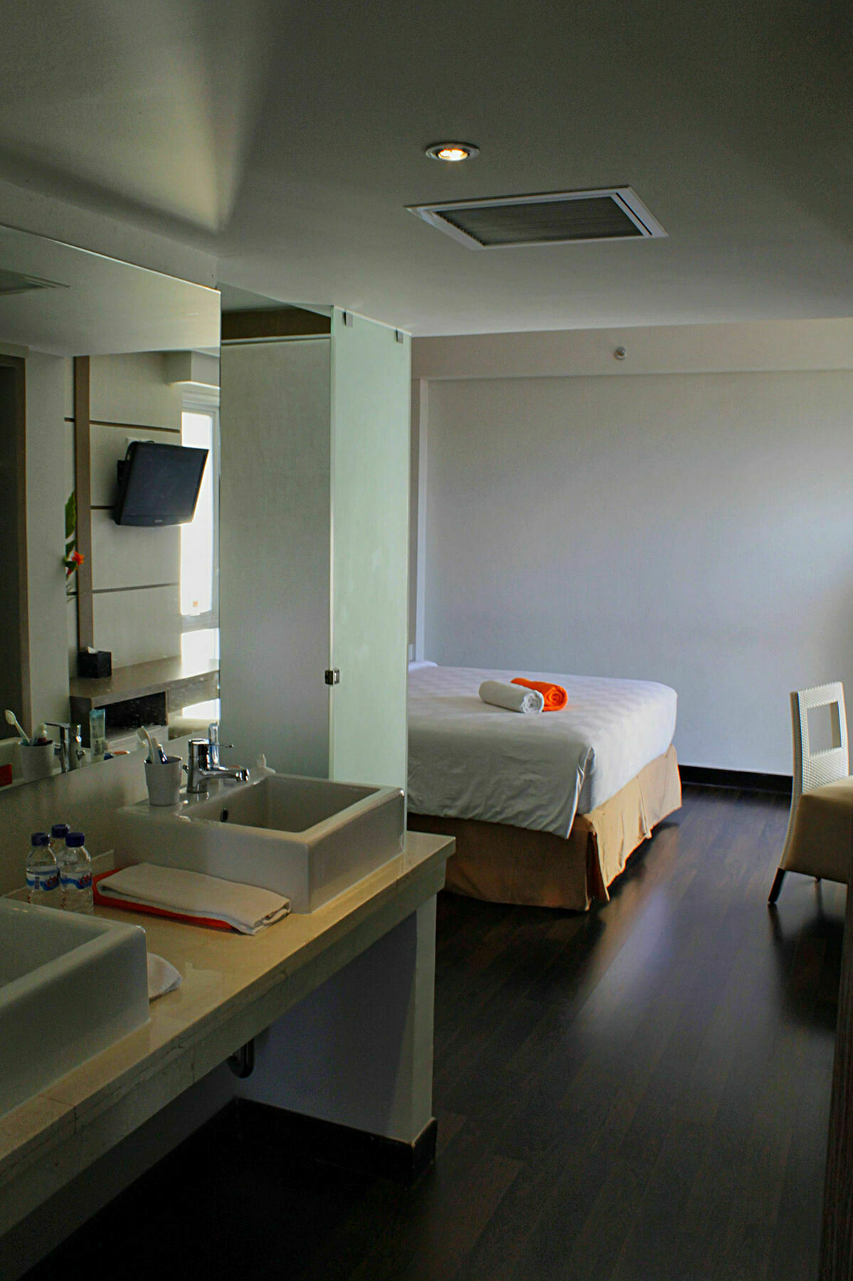 The Edelweiss Hotel Γιογκιακάρτα Εξωτερικό φωτογραφία