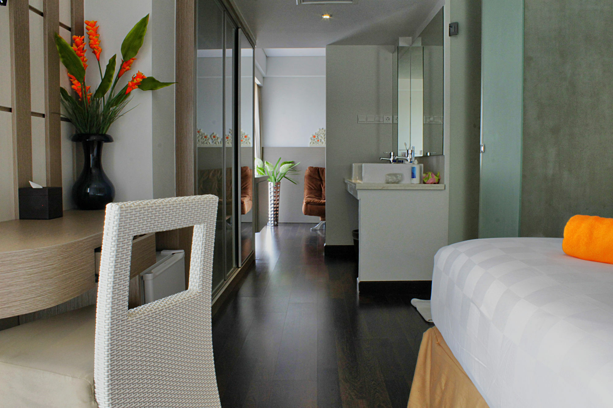 The Edelweiss Hotel Γιογκιακάρτα Εξωτερικό φωτογραφία